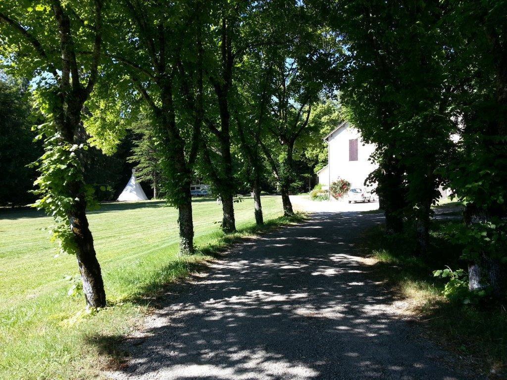 Glamping At Camping La Source Saint-Pierre-d'Argencon Екстер'єр фото